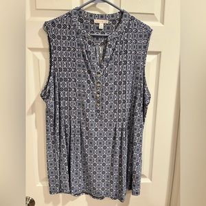 Pretty sleeveless blouse by Westport. Like new! 2x.